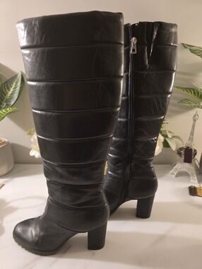 Elegant Black Women's Knee-High Boots